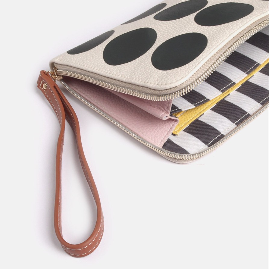 Wholesale CAROLINE GARDNER Big Mono Spot Travel Pouch