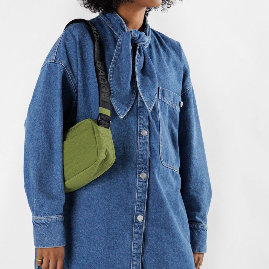 Wholesale BAGGU Lime Recycled Nylon Crossbody Camera Bag