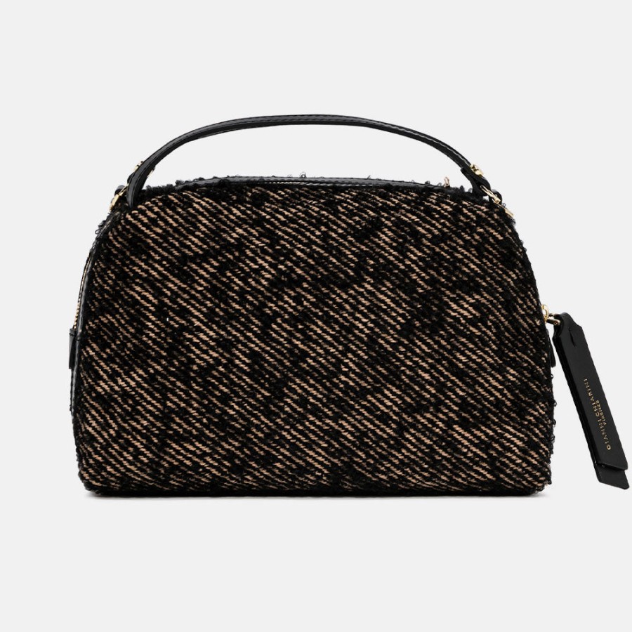 Hot GIANNI Black Textured Leather Large Alifa Bag