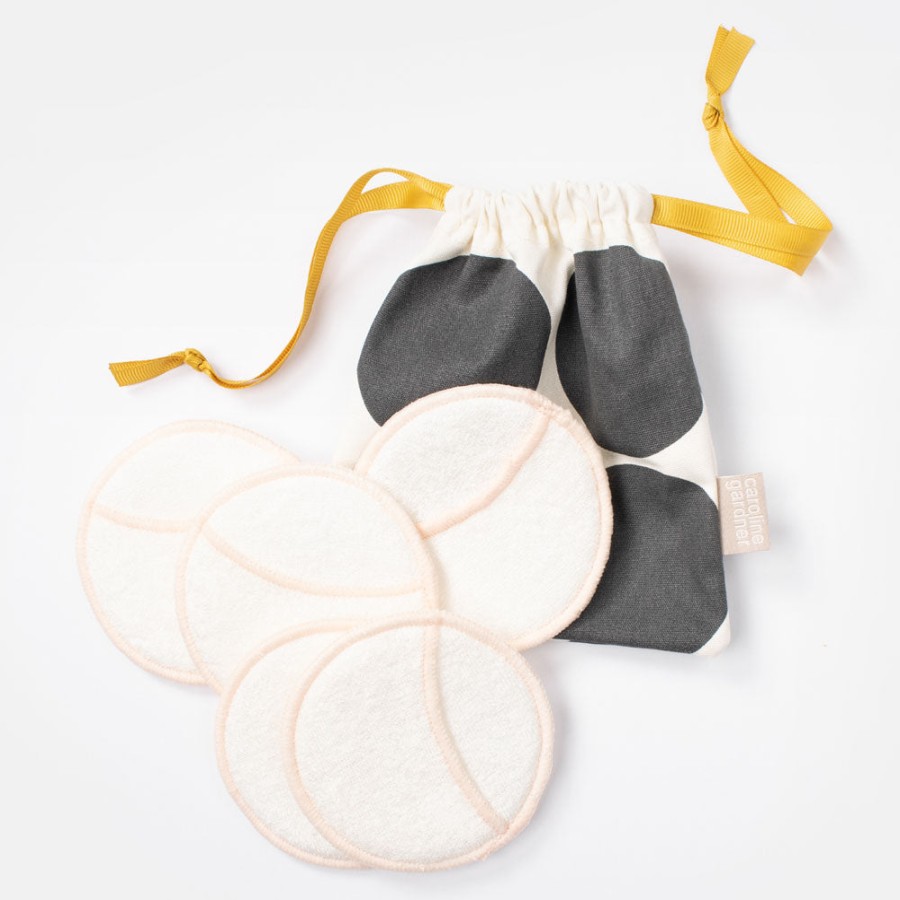 Wholesale CAROLINE GARDNER Big Mono Spot Bamboo Cleansing Pads