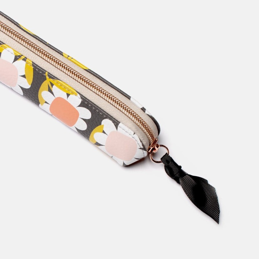 New CAROLINE GARDNER Big Flower Small Pencil Case